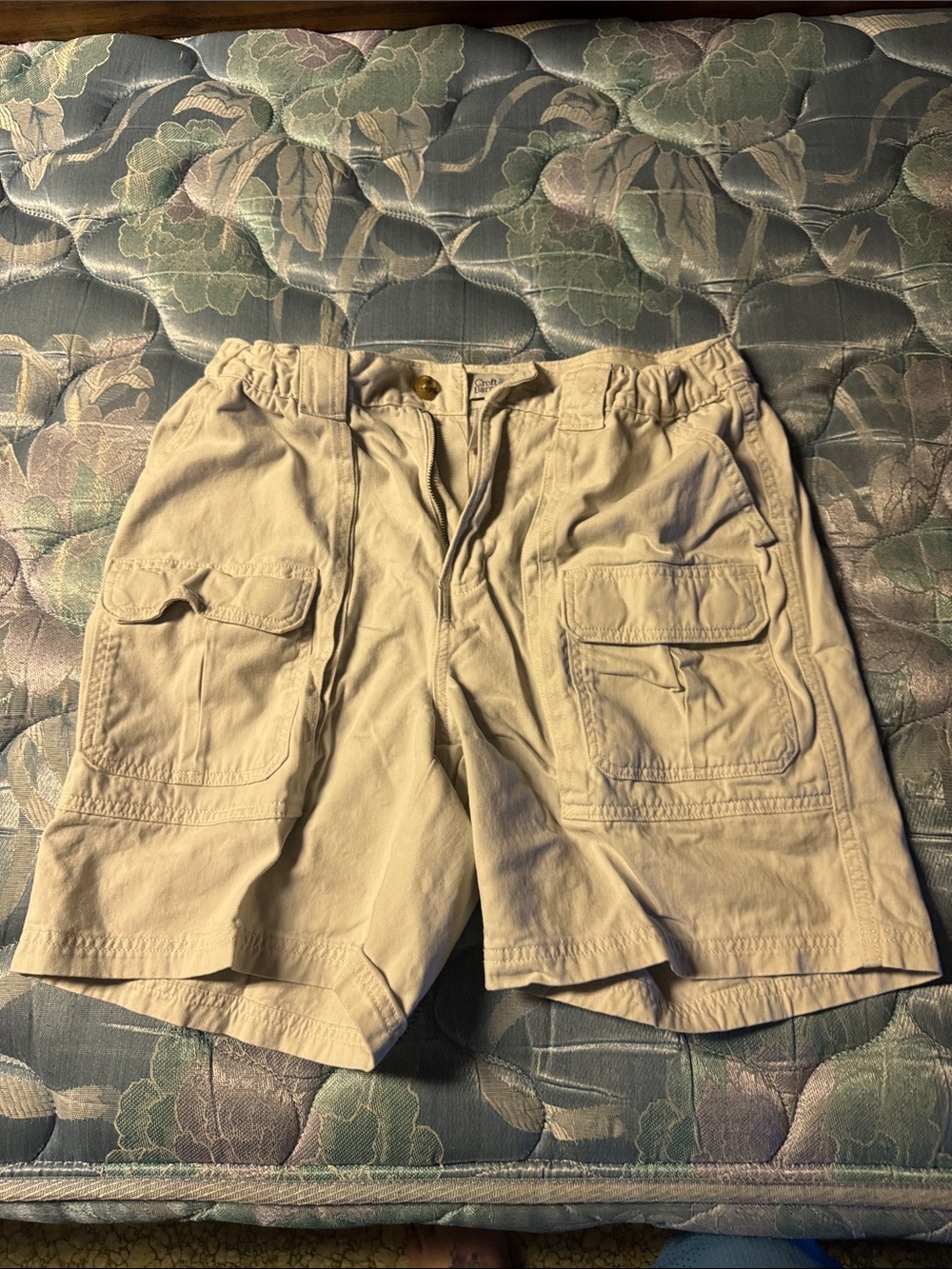 croft & barrow Khaki Cargo Shorts with Patch Pockets